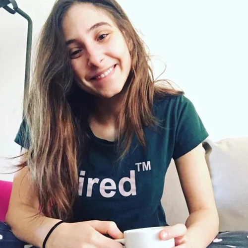 Φωτεινή Αθερίδου | Μας δείχνει κάποιες αλλαγές στην εμφάνισή της λόγω των ορμονών της εγκυμοσύνης