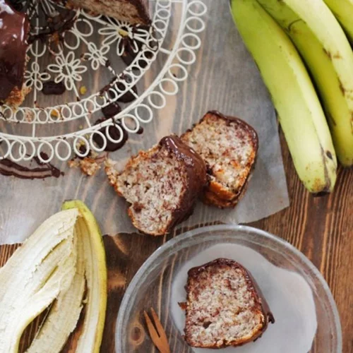 Συνταγή για vegan κέικ | Banana bread μόνο με 5 υλικά