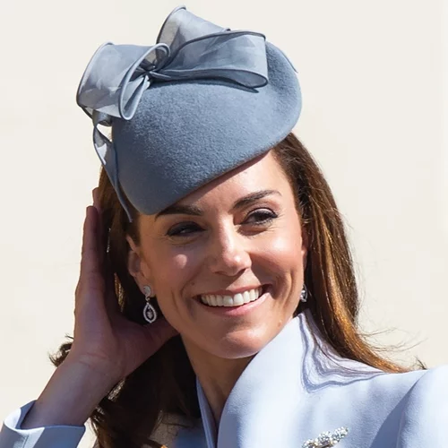 Η Kate Middleton αποκαλύπτει το νέο χρώμα των μαλλιών της
