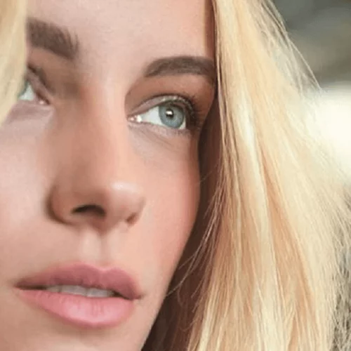 Δούκισσα Νομικού | Η φωτογραφία της εγκυμονούσας με καλοκαιρινό look και η ανυπομονησία για το καλοκαίρι