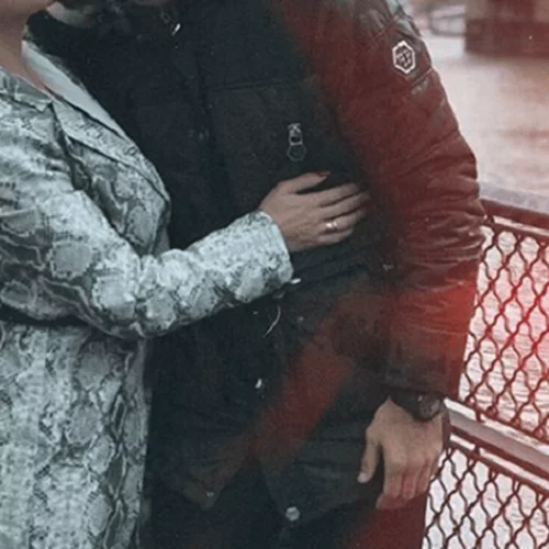 Ζευγάρι της εγχώριας showbiz αποκαλύπτει το φύλο του τρίτου μωρού που περιμένει