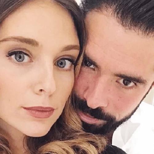 Μαριάννα Γουλανδρή | Ποζάρει με μαγιό και δείχνει για πρώτη φορά την κόρη της στο Instagram