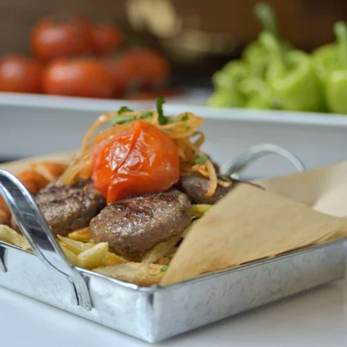 Πού στην Αθήνα θα φας χειροποίητο σουβλάκι