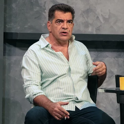 Δύσκολες ώρες για τον Κώστα Ευριπιώτη | Δίνει μάχη για τη ζωή του