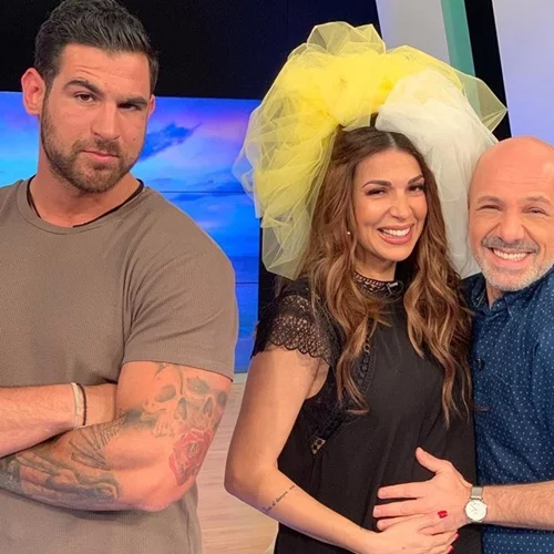 Ελένη Χατζίδου | Με φουσκωμένη κοιλίτσα στην εκπομπή του Μουτσινά!