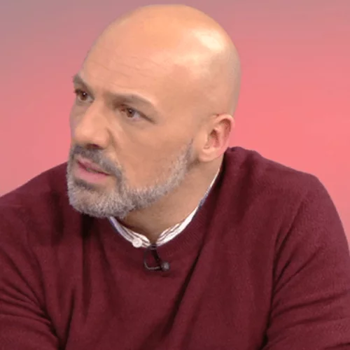 Νίκος Μουτσινάς | Η αποκάλυψη για την ερωτική του ζωή