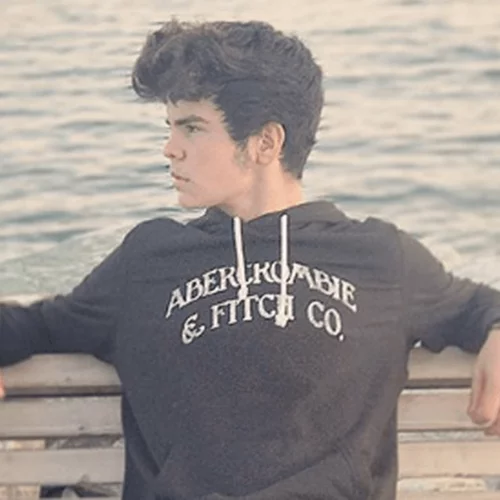 Άγγελος Λάτσιος | Τα νυχτοπερπατήματα με γιο πασίγνωστης παρουσιάστριας!