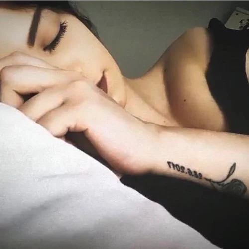 Τζένη Καζάκου | 10 τέλειες ασπρόμαυρες φωτογραφίες της εγγονής της Τζένης Καρέζη