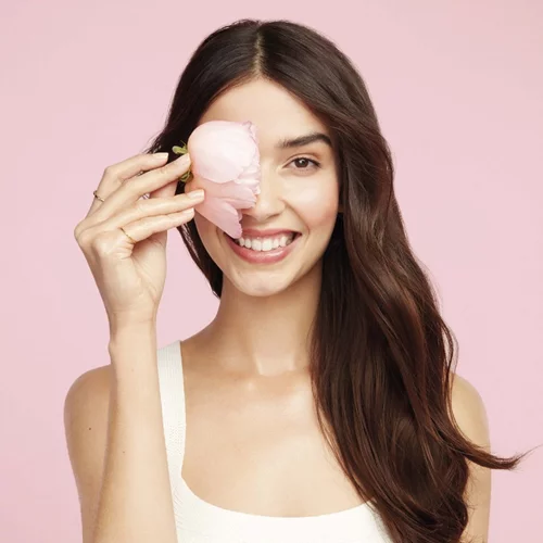 Ένας λόγος να χαρείς σήμερα, είναι επειδή μόλις ήρθε στην Ελλάδα αυτό το beauty brand