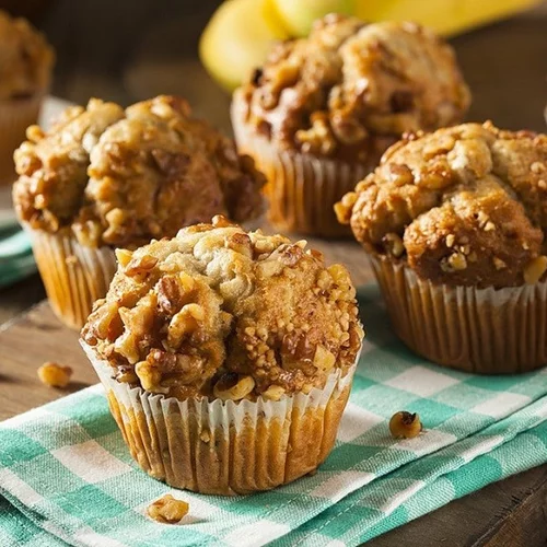 Τα ονειρικά muffins του Άκη Πετρετζίκη | Η εύκολη συνταγή χωρίς μίξερ που δεν θα αλλάζεις με καμία