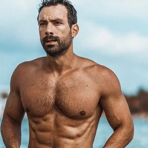 Σάκης Τανιμανίδης | Η ενόχληση του με follower & το block