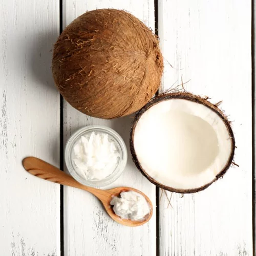 Φτιάξε μάσκα προσώπου με μέλι και λάδι καρύδας (και τι να ΜΗΝ βάζεις στις μάσκες ομορφιάς)!