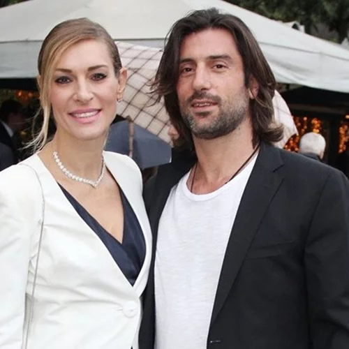 Δες τι φόρεσε η Ζέτα Δούκα σε έξοδο με τον σύντροφό της