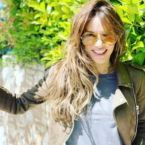 H Ελένη Τσολάκη και το denim στα καλύτερά του