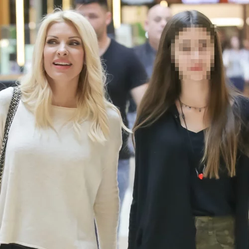 Ελένη Μενεγάκη και Λάουρα Λάτσιου είναι αχώριστες | Νέες φωτογραφίες από έξοδό τους για shopping