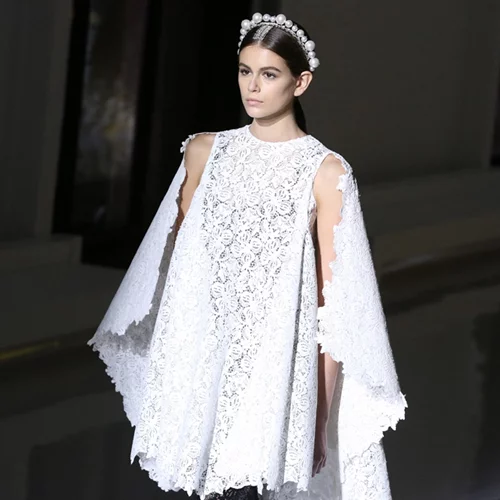 Τέλος συνεργασίας με ανήλικα μοντέλα ανακοίνωσαν διάσημοι οίκοι μόδας