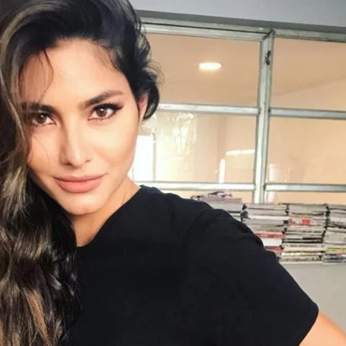 Νέα μέρα νέα μαλλιά για την Ηλιάνα Παπαγεωργίου | Πώς σου φαίνεται κοκκινομάλλα;