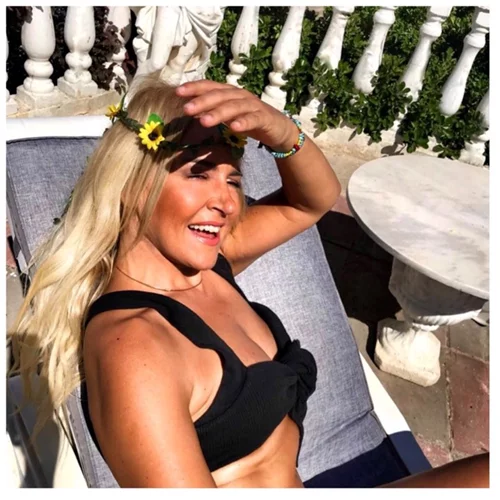 Μαρία Ανδρούτσου | Έχασε 13 ολόκληρα κιλά και φωτογραφίζεται με bikini