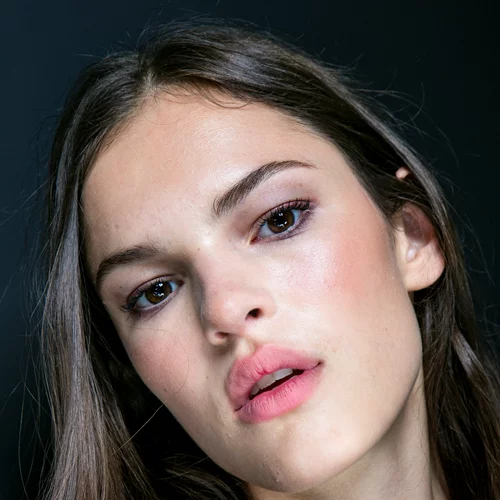 Μόλις παραλάβαμε το καλλυντικό που θα έχουμε διαρκώς μαζί μας το καλοκαίρι