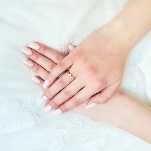 Νυφικό μανικιούρ | 15 ιδέες για νυφικά νύχια για το καλοκαίρι 2019