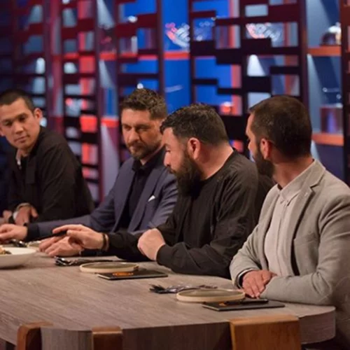 MasterChef | Ημιτελικοί #1: Οι απαιτητικές δοκιμασίες, τα επικά σχόλια του guest κριτή & ο παίκτης που αποχώρησε
