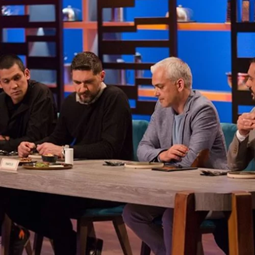 MasterChef |  Η πιο κρίσιμη αποχώρηση του διαγωνισμού! Αυτή είναι η δυάδα που περνάει στον τελικό