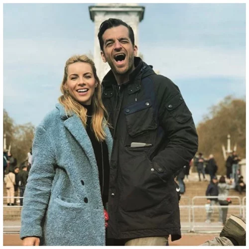 Μαρία Λουίζα Βούρου - Γιάννης Παπαγεωργίου | Δες το πρωτότυπο προσκλητήριο του γάμου της