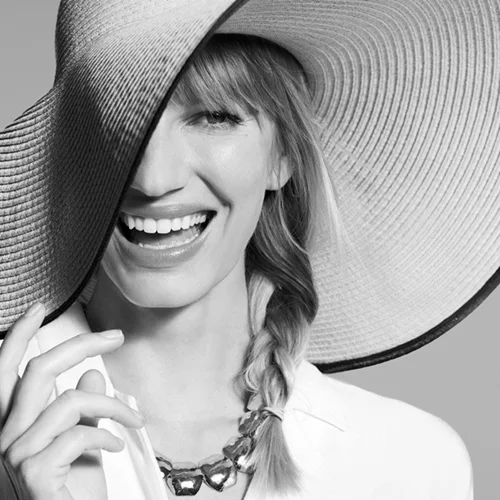 Summer Fundays στο εκπτωτικό χωριό McArthurGlen