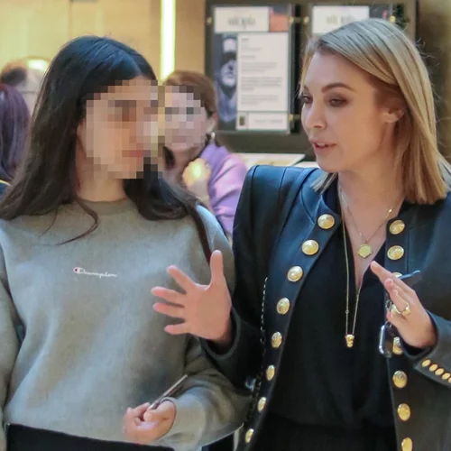 Τατιάνα Στεφανίδου και Λυδία Ευαγγελάτου | Βγήκαν για ψώνια και τράβηξαν όλα τα βλέμματα
