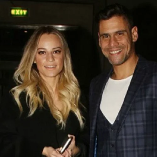 Ιλένια Oυίλιαμς | Τραγουδάει δημόσια και αποδεικνύει πως έχει υπέροχη φωνή