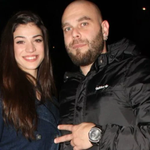 Ήβη Αδάμου | Ποζάρει με μαγιό έναν χρόνο αφότου γέννησε