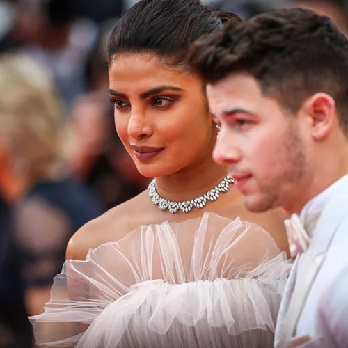 Η 6 μηνών κόρη των Priyanka Chopra και Nick Jonas είναι ήδη μία fashionista