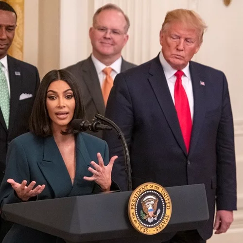 Η Kim Kardashian ξανά στον Λευκό Οίκο!