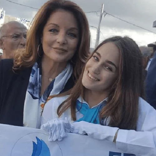 Άντζελα Γκερέκου | Η φωτογραφία της κόρης της και το μήνυμα με αφορμή τις πανελλήνιες