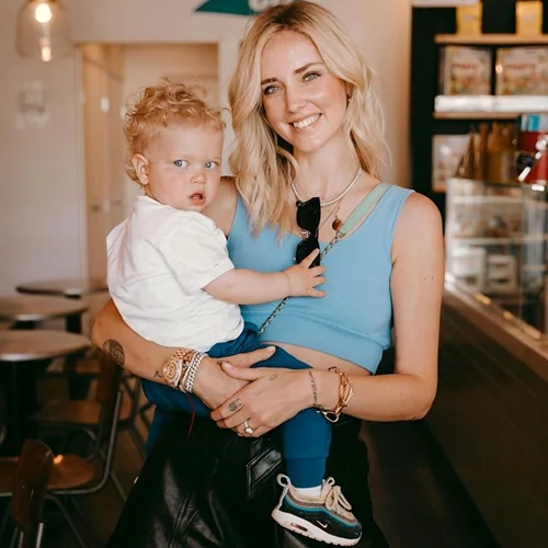 Η Chiara Ferragni μιλάει στη Madame Figaro για την ομορφιά και τον γιο της Leone