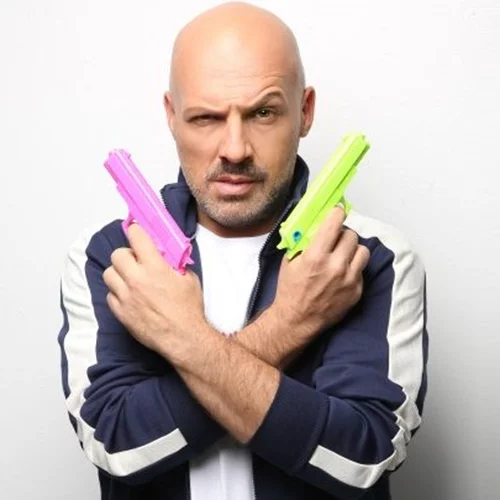 Νίκος Μουτσινάς | Εκτινάχθηκε σε τηλεθέαση η εκπομπή του!