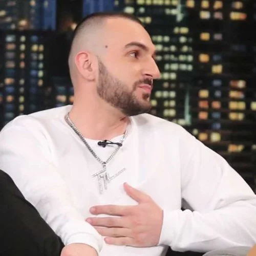 Toquel | Τα 60 millions views στο YouTube, η Αλβανία & ο ρατσισμός