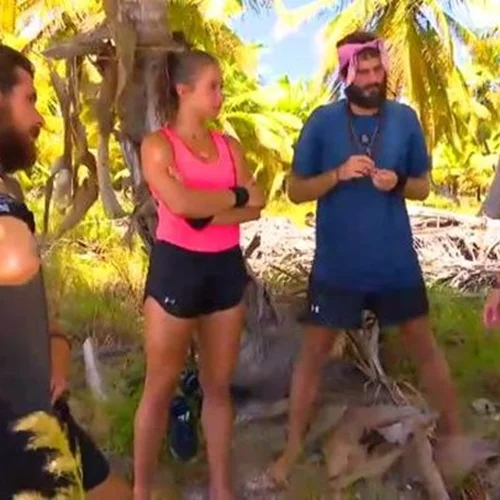 Survivor highlights | Βγήκαν τα «μαχαίρια» μεταξύ Δαλάκα & Μπόρα: «Εσύ δεν έχεις πετύχει τίποτα»