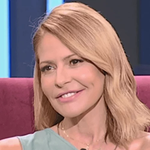 Τζένη Μπαλατσινού | Η γνωριμία με τον Βασίλη Κικίλια, ο χωρισμός, ο δεύτερος γάμος & το ενδεχόμενο ενός παιδιού