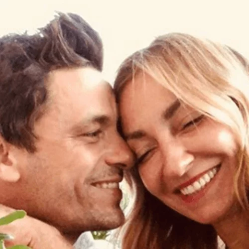 Ρούλα Ρέβη | Γιόρτασε την επέτειο του γάμου της με την πιο τρυφερή φωτογραφία!