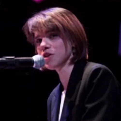 Monika | Βάφτισε την κόρη της και δεν το έμαθε κανείς! (φωτογραφία)