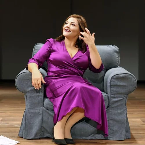 Βίκυ Σταυροπούλου | Ακυρώθηκε η καλοκαιρινή περιοδεία της!