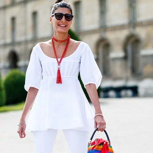 Πώς να ντυθείς άνετα και κομψά όταν οι θερμοκρασίες είναι υψηλές