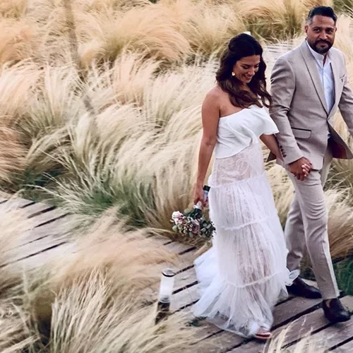 Βάσω Λασκαράκη | Η φωτογραφία από το γαμήλιο πάρτι που την τράβηξε ο σύζυγός της, Λευτέρης Σουλτάτος