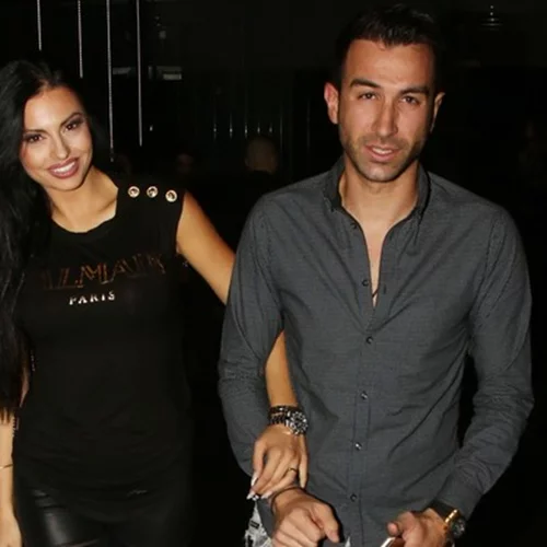 Δήμητρα Αλεξανδράκη | Το unfollow στον Δημήτρη Μηλιώνη και η διαγραφή όλων των κοινών φωτογραφιών