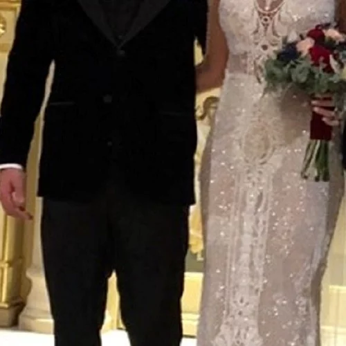 Ερωτευμένο ζευγάρι της ελληνικής showbiz βάφτισε την ενός έτους κορούλα του!