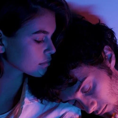 Kaia Gerber | Έκανε ντεμπούτο σε video clip – Με ποιον τραγουδιστή συνεργάστηκε;