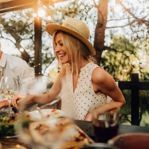 Μπορεί να υπάρξει αληθινή φιλία μεταξύ αντρών και γυναικών;