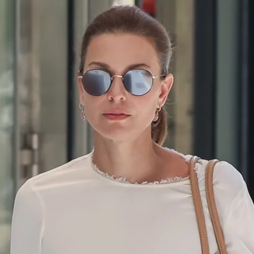 Τζίνα Αλιμόνου | Η αναφορά στον Παύλο Βαρδινογιάννη, το πολύκροτο διαζύγιο & το νέο επαγγελματικό της βήμα