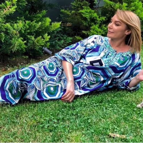 Τατιάνα Στεφανίδου | Φωτογραφίζει την κόρη της Λυδία να κάνει βουτιές!